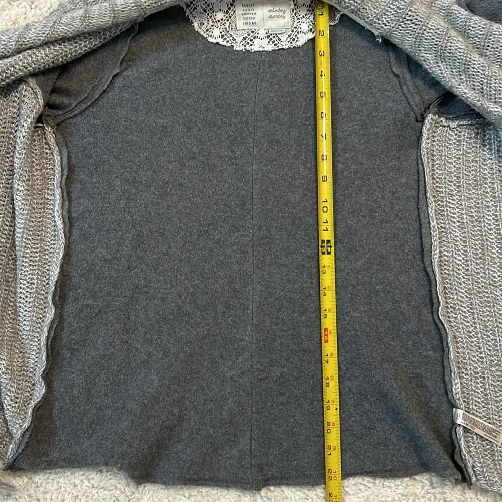 ANTRHO M Saturday Sunday open gray cardigan in EUC